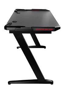 Jak wybrać biurko komputerowe - biurko gamingowe Dynamiq V4