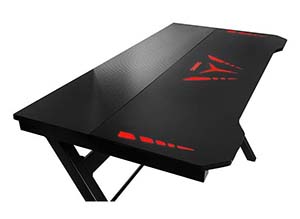 Jak wybrać biurko komputerowe - biurko gamingowe Dynamiq V8